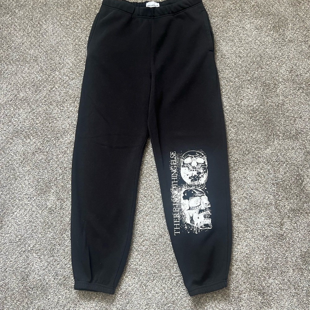 4TH DIMENSION Men’s Black Fleece Skulls Graphic Sweatpants - M